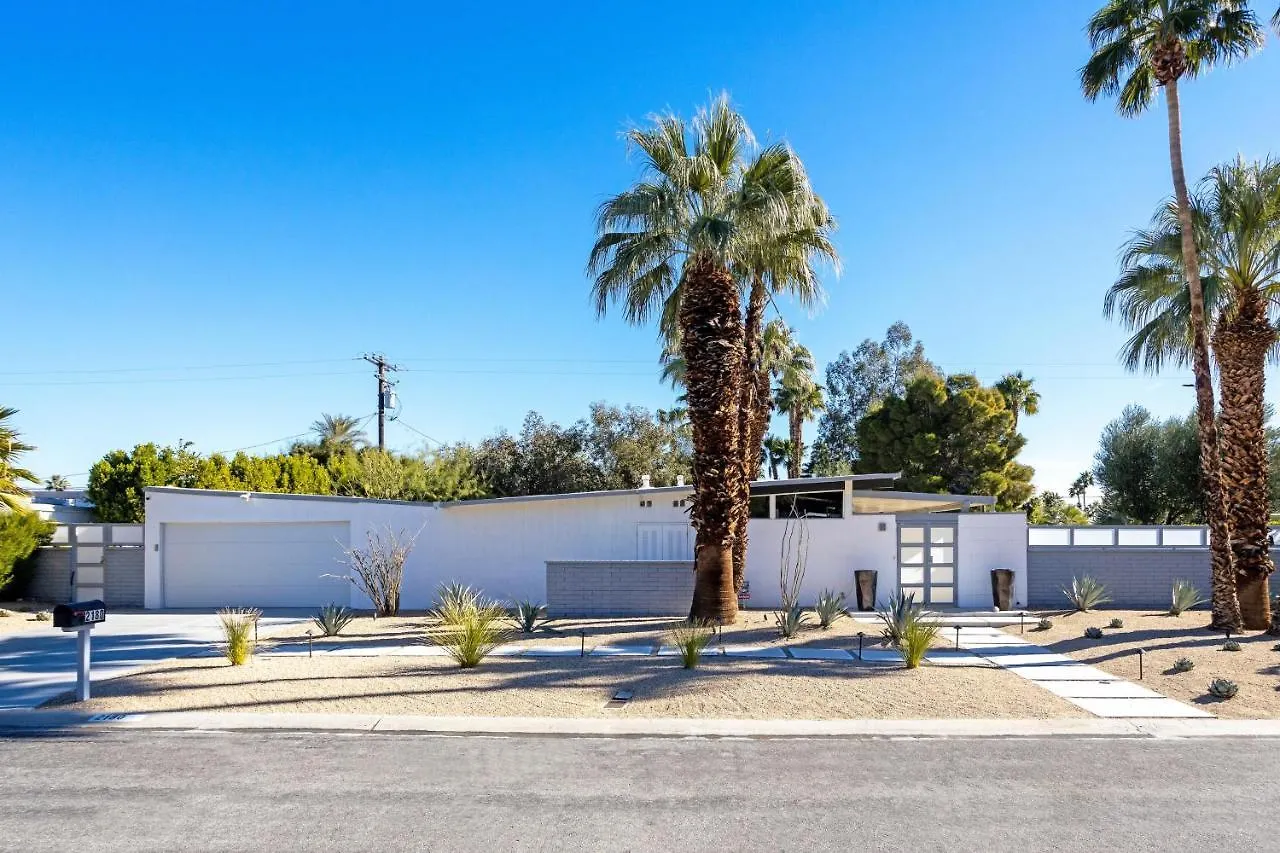 Villa Happy Hour By Acme House Company Palm Springs USA