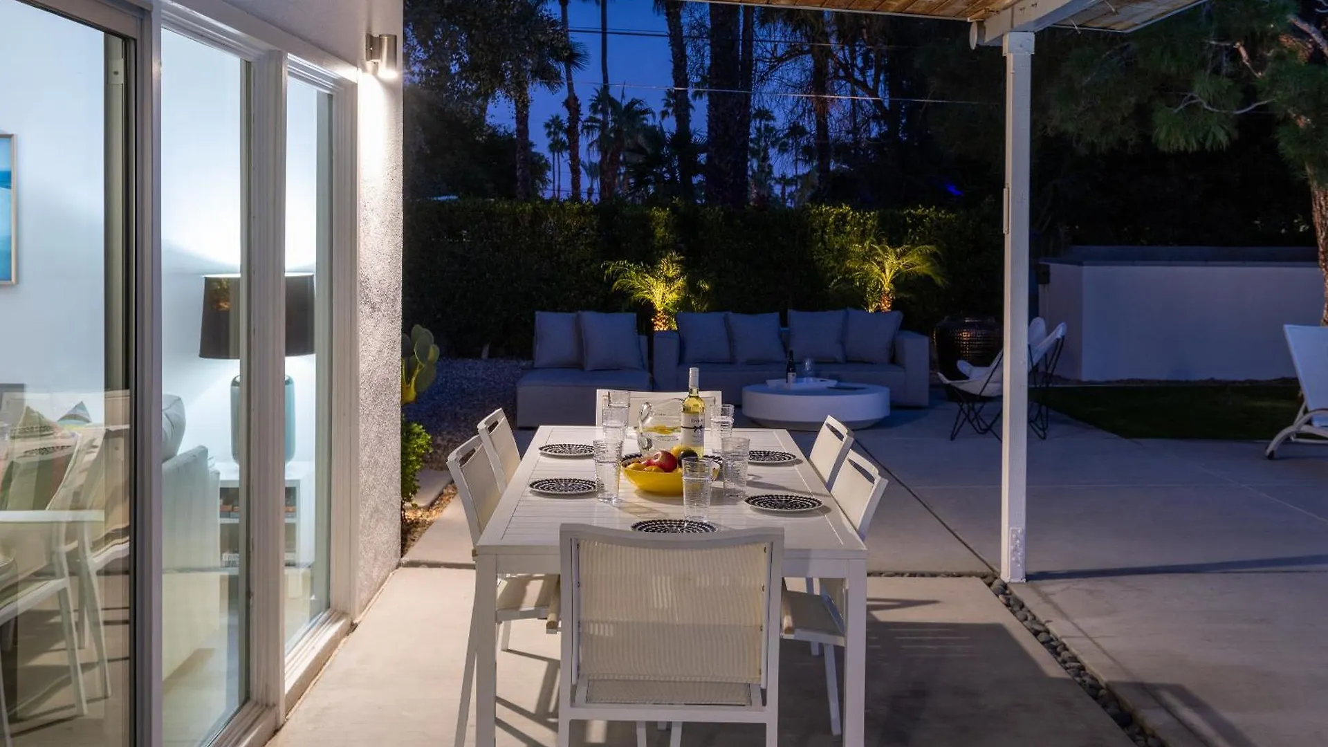 Villa Happy Hour By Acme House Company Palm Springs