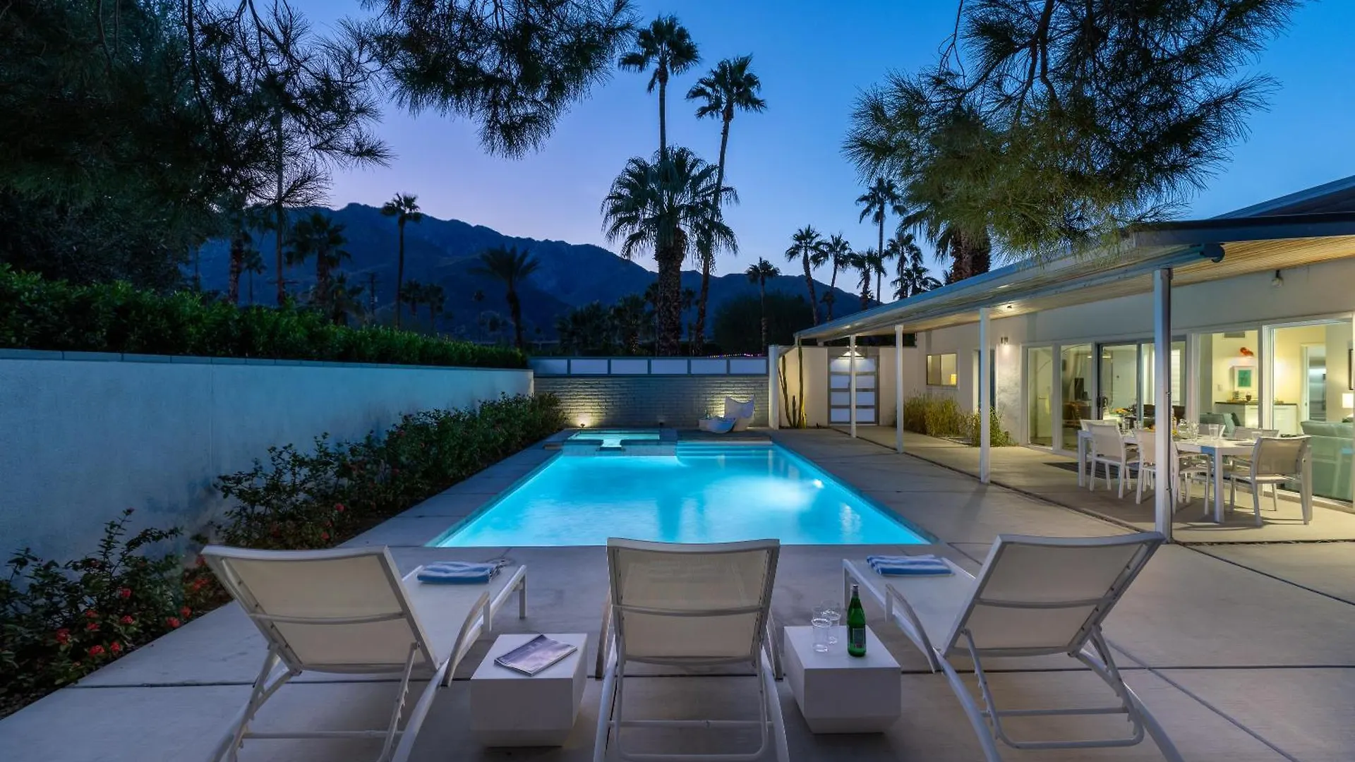 Villa Happy Hour By Acme House Company Palm Springs